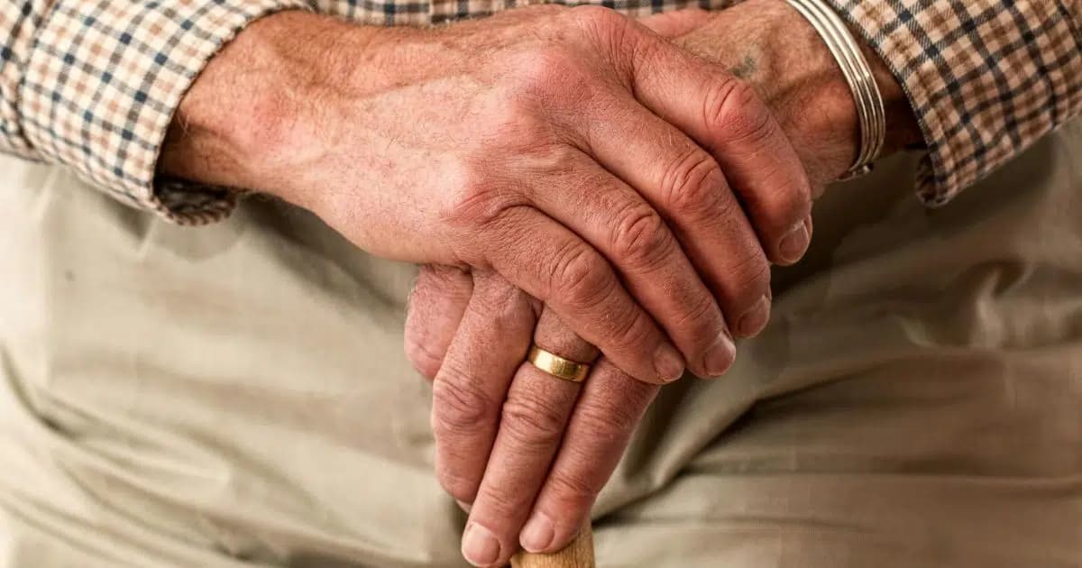 Chcete-li mít zajištěný důchod, nestačí spoléhat se jen na stát