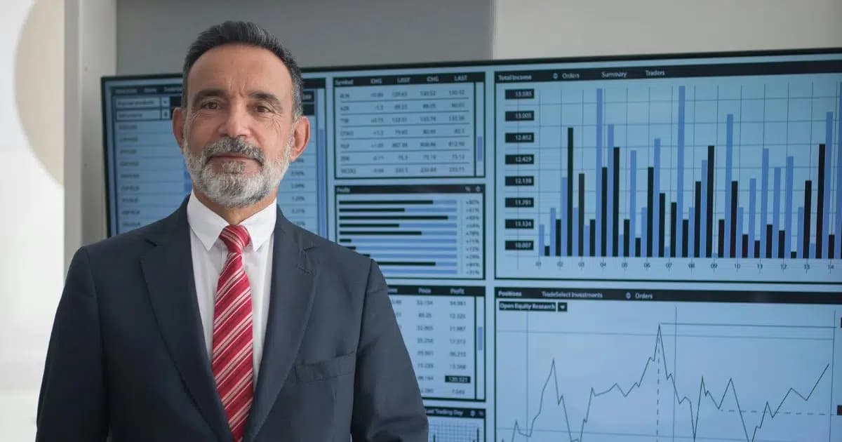 Z klienta finančním poradcem?